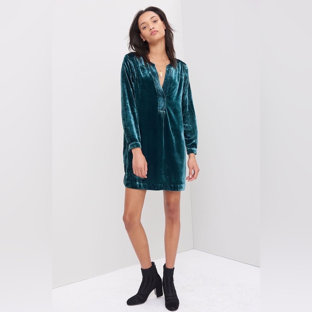 NWT Anthropologie Velvet Mini Dress in Holly Green